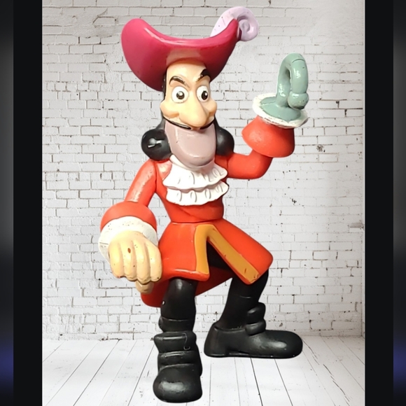 Disney's Captain Hook Figure From Jake And The Neverland Pirates - Picture 1 of 10
